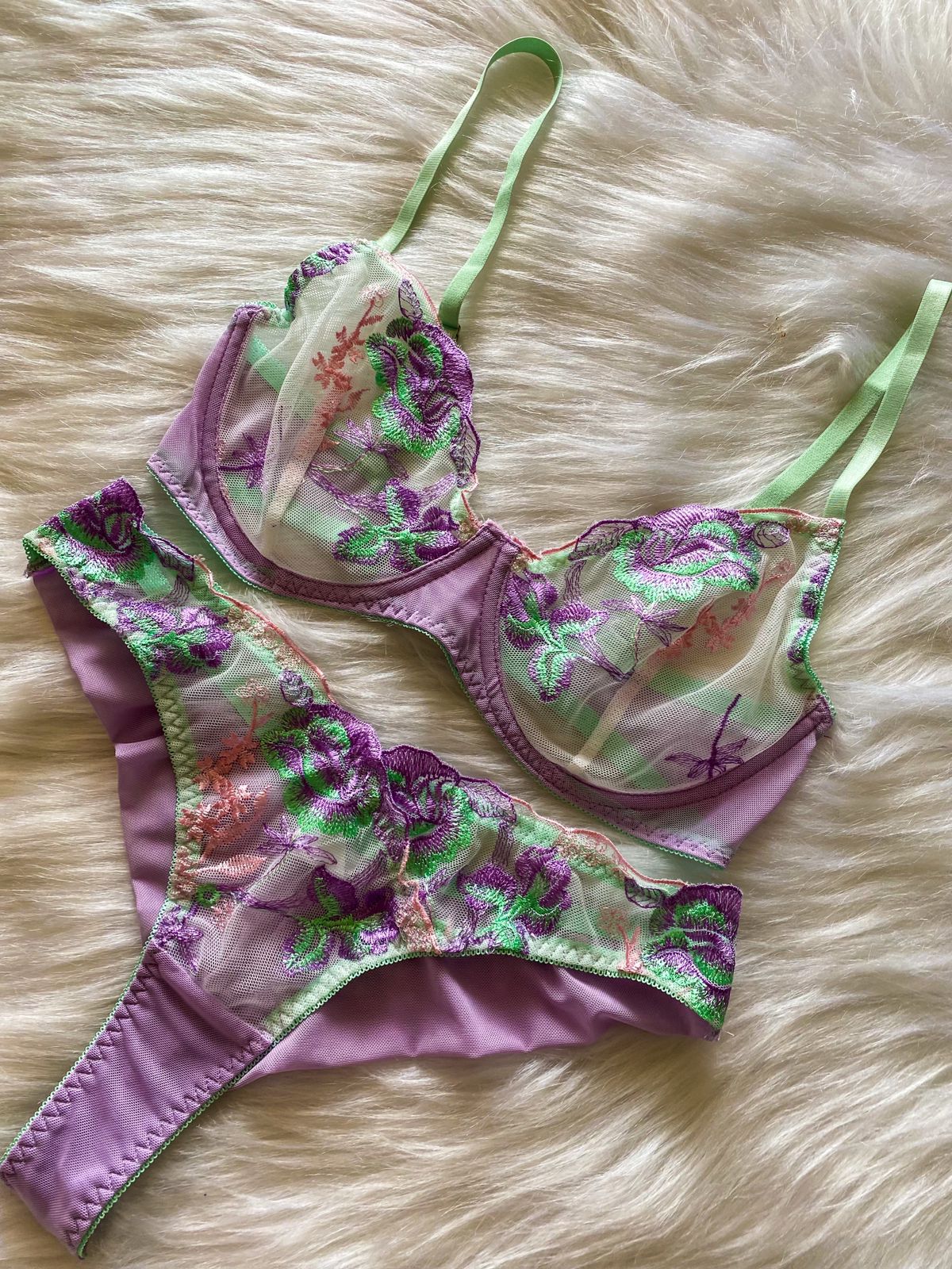 Conjunto Flower